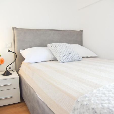 Holiday Home - Istrian Dream With Swimming Pool Peroj Bagian luar foto